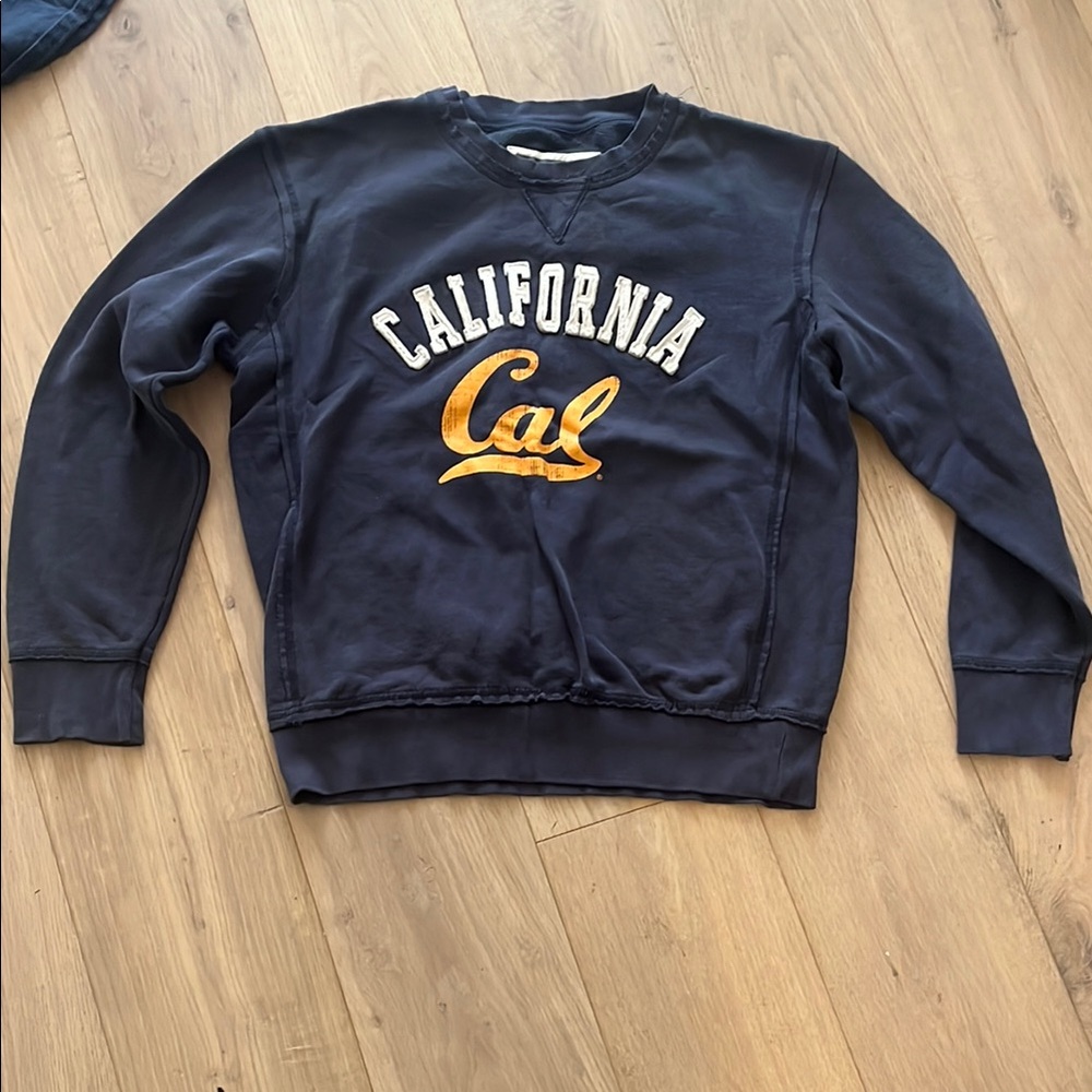 Colosseum Blue and Yellow Crewneck Sweater with Collegiate Charm